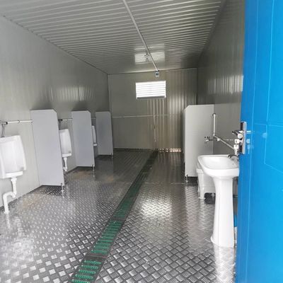 Сэндвич-панель Стальная рама Передвижной общественный туалет Преддельные кемпинговые портативные туалеты для работы