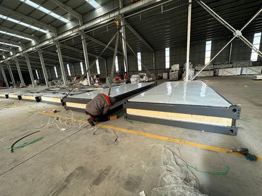 Быстрая сборка Контейнерный офис водонепроницаемый огнеупорный модульный стальной рамы Flat Pack Container House 40'HC Shipping Hotel