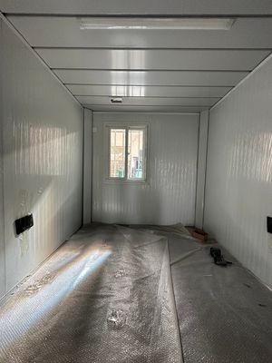 Стальная рама Легкая сборка 20ft 40ft Маленькие дома Сайт Офис Контейнерные дома с длительным сроком службы