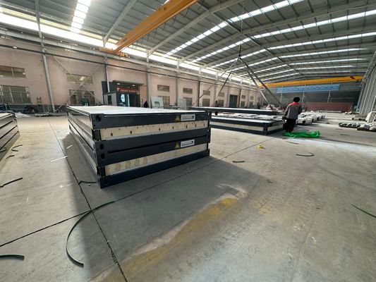 Викторианский стиль дизайна на заказ Белый цвет Плоская упаковка Контейнерный дом Цены для ресторана