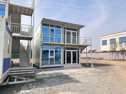 15-30 лет Продолжительность службы Luxury Container House Предварительно изготовленные плоские дома с индивидуальным цветом