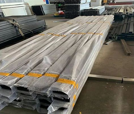 Дом с двумя этажами строительная площадка Синий Белый Быстрый сборный дом Комплект окна Алюминиевые окно дома Польша