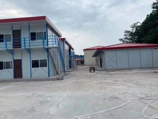 Сэндвич-панель передвижной 4 спальни сборный дом для теплиц