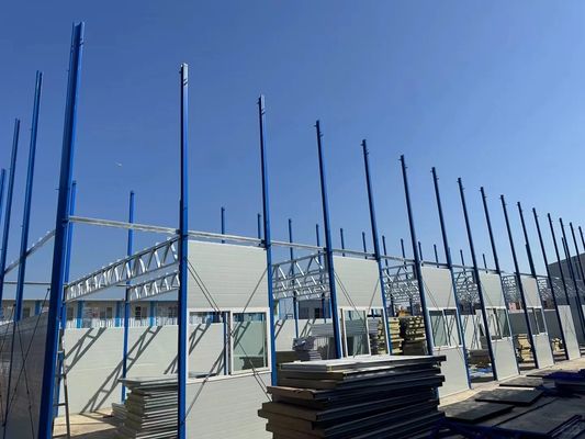 Алюминиевое окно с предварительно сконструированным куполом Дом для мастерской Склад Строительство Офис и современный дизайн 3 спальни